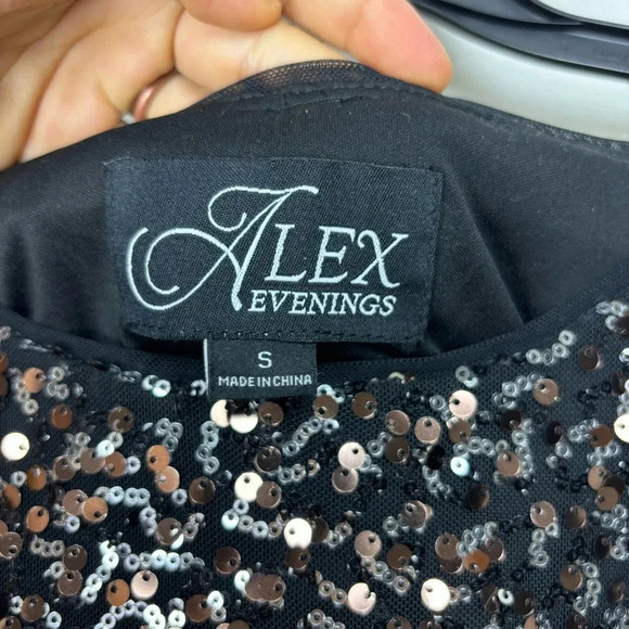 NWT Alex Evenings Black Silver Sequin Party Disco Off Shoulder Formal Blouse S - Picture 7 of 10